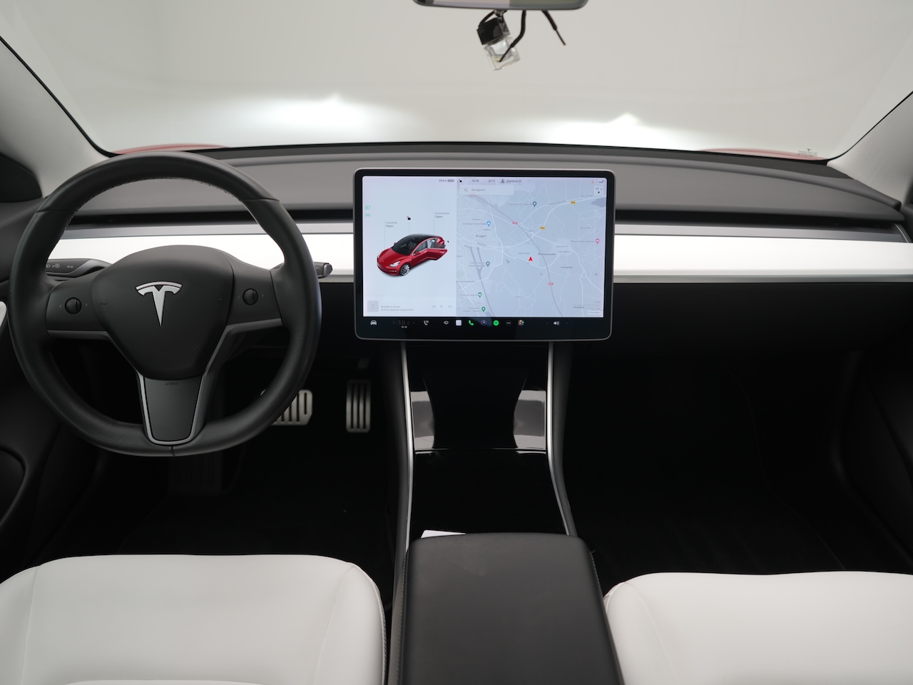 Tesla Model 3 (XP362Z) met abonnement