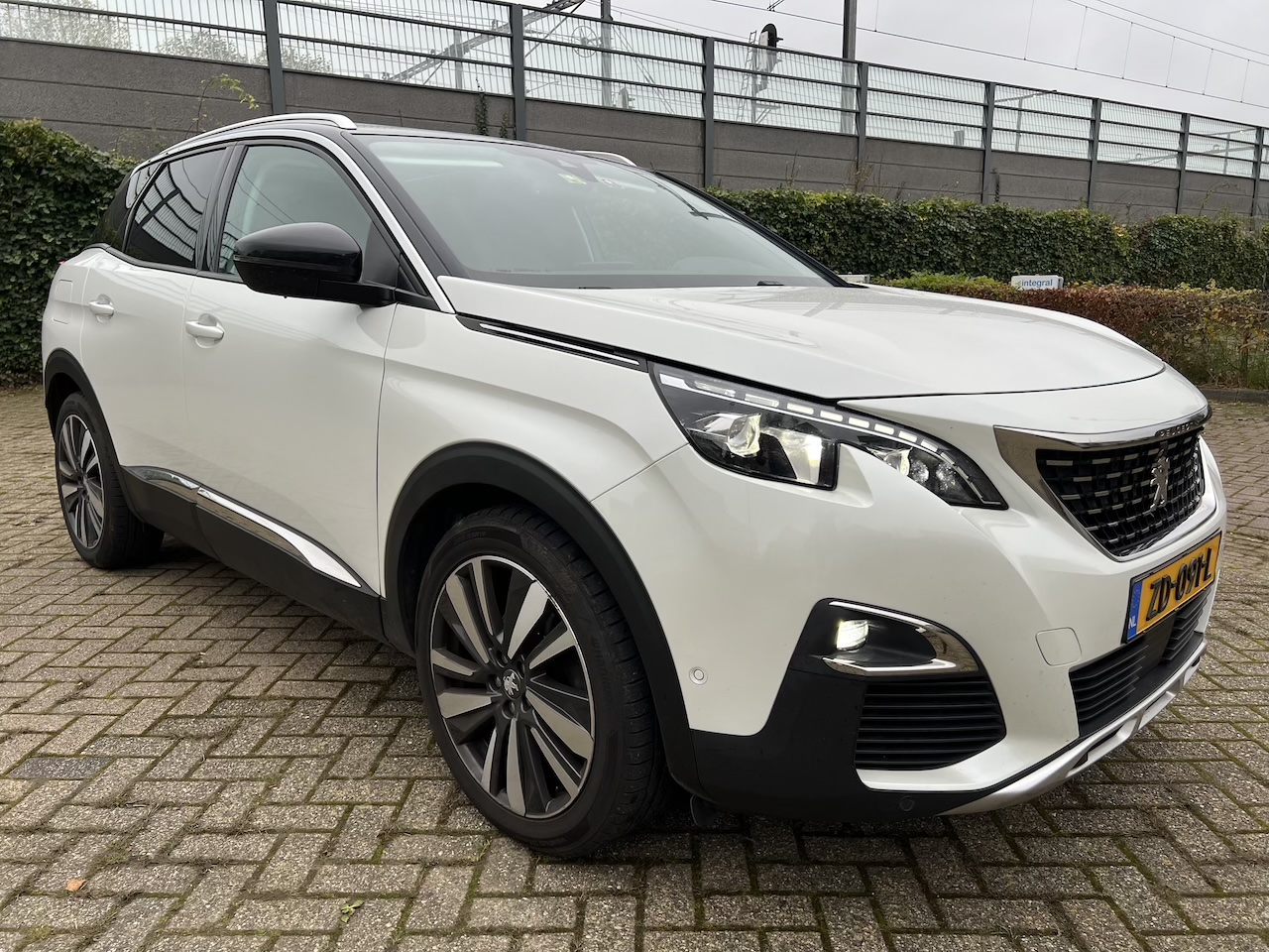 Peugeot 3008 (ZD091L) met abonnement