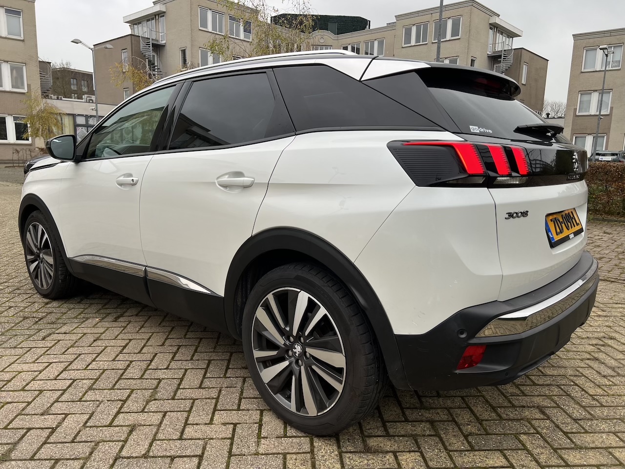 Peugeot 3008 (ZD091L) met abonnement