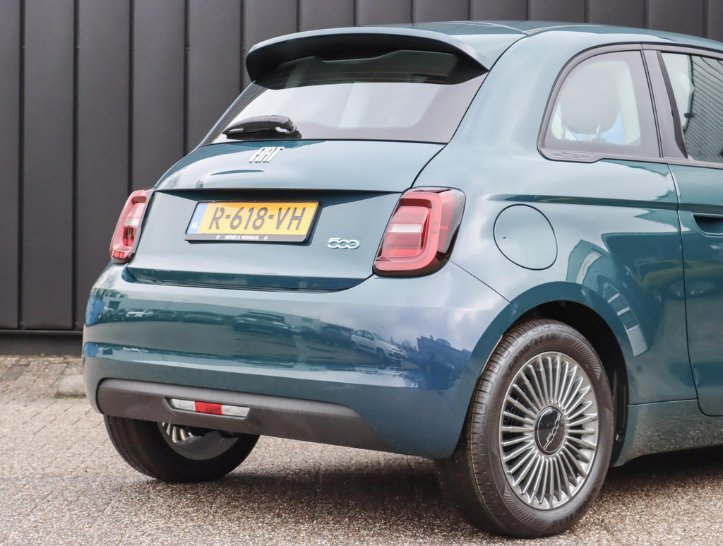 Fiat 500e (R618VH) met abonnement