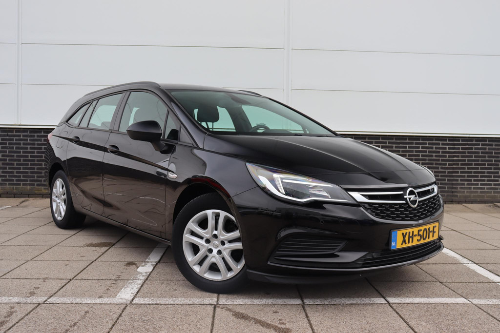 Opel Astra (XH501F) met abonnement