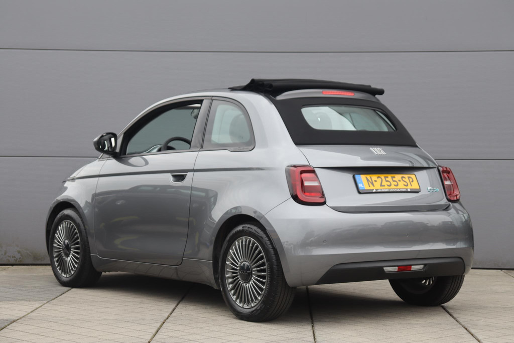 Fiat 500C (N255SP) met abonnement