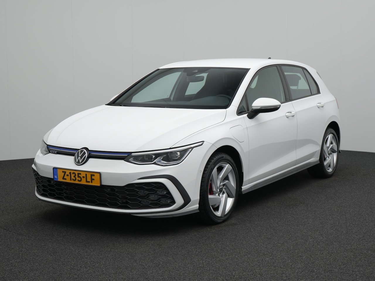 Volkswagen Golf GTE (Z135LF) met abonnement