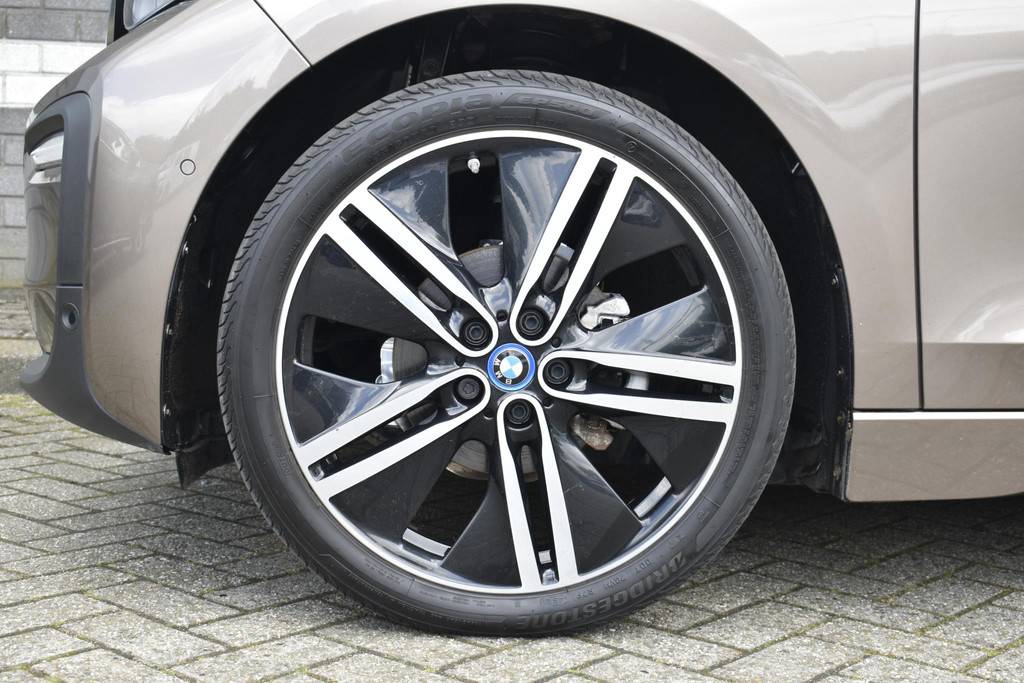 BMW i3 (G125ZN) met abonnement