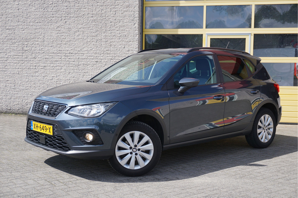 Seat Arona (XH649X) met abonnement