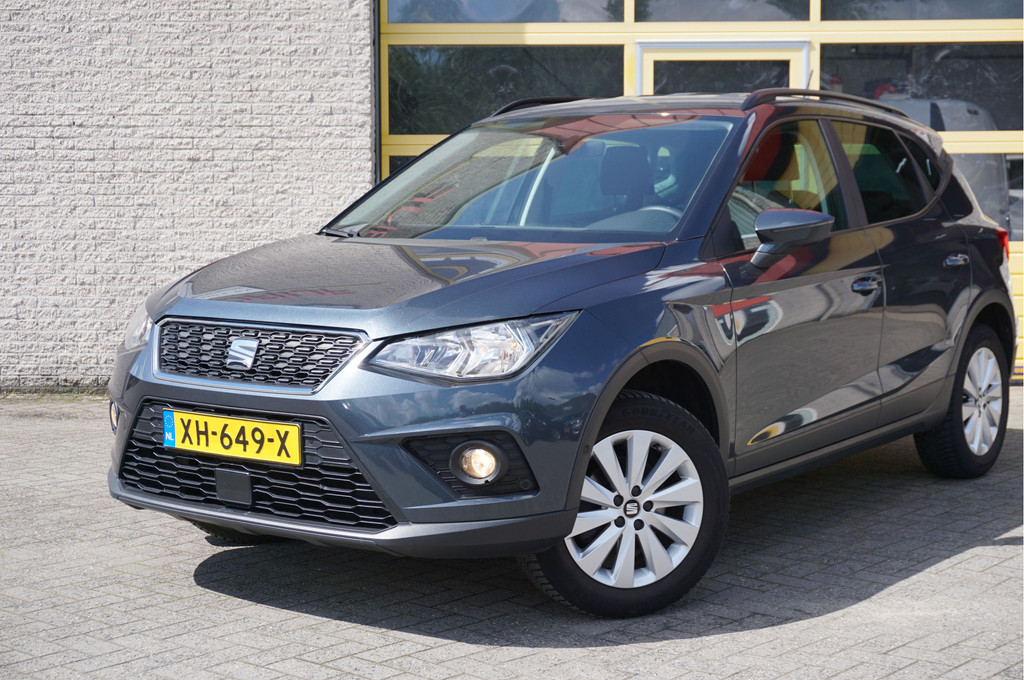 Seat Arona (XH649X) met abonnement