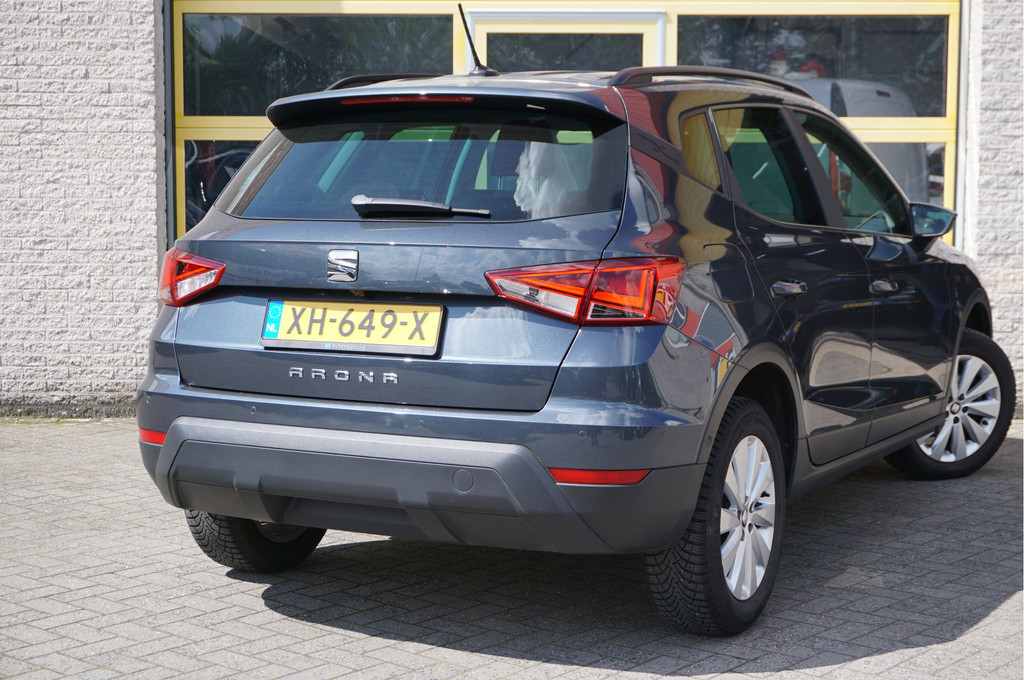 Seat Arona (XH649X) met abonnement