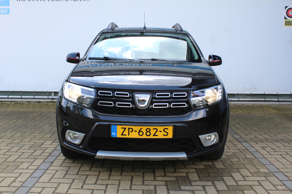 Dacia Sandero (ZP682S) met abonnement