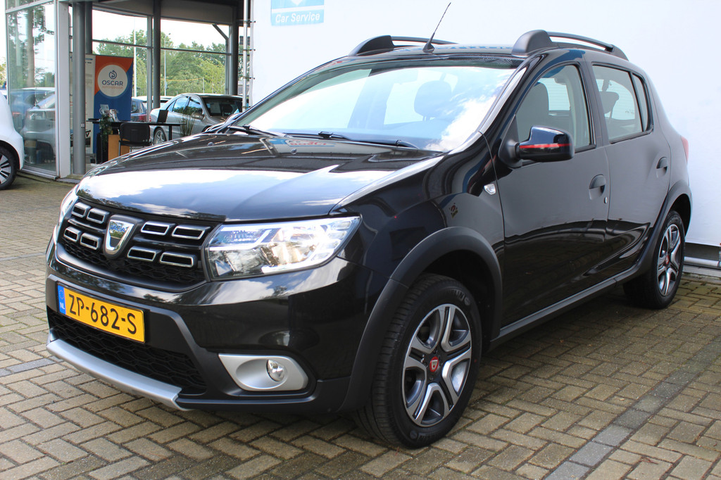 Dacia Sandero (ZP682S) met abonnement