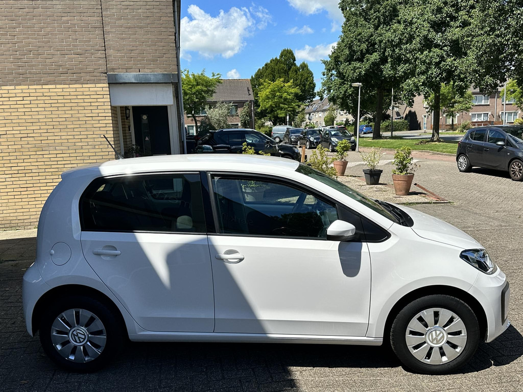 Volkswagen up! (H915BL) met abonnement