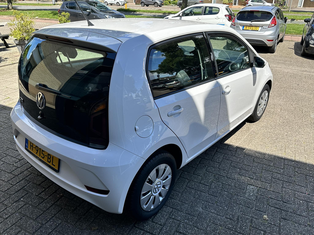 Volkswagen up! (H915BL) met abonnement