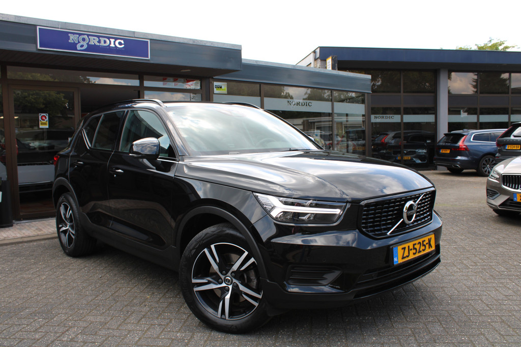 Volvo XC40 (ZJ525K) met abonnement