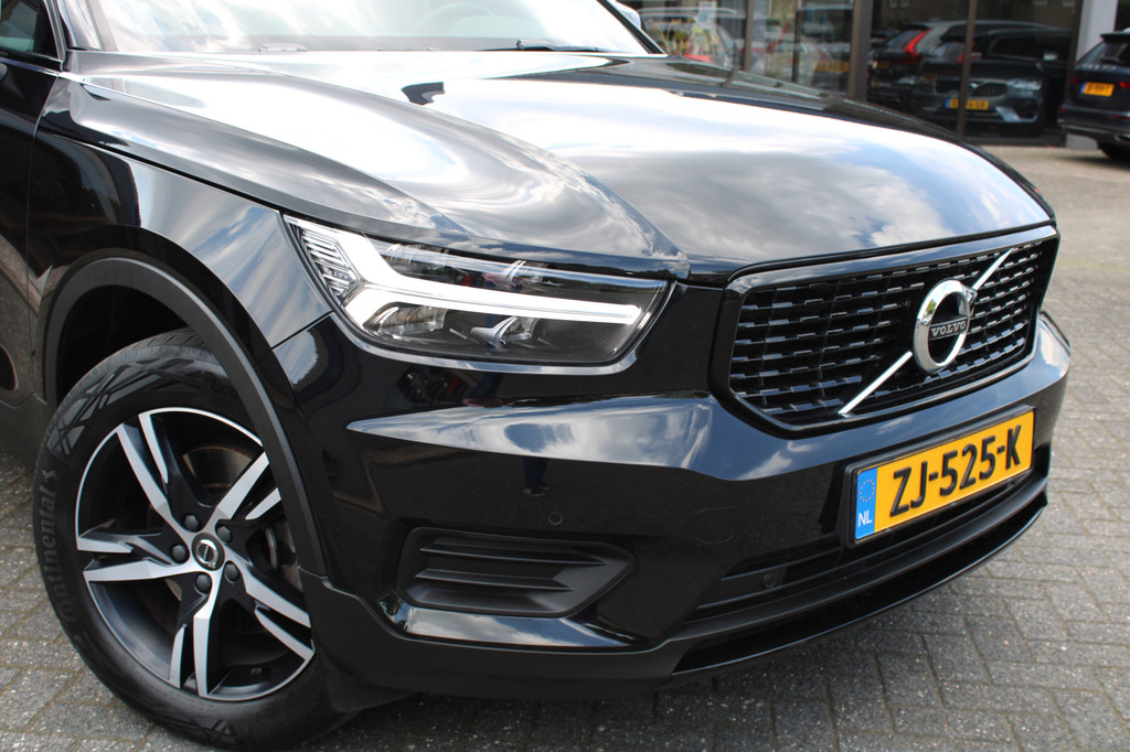 Volvo XC40 (ZJ525K) met abonnement