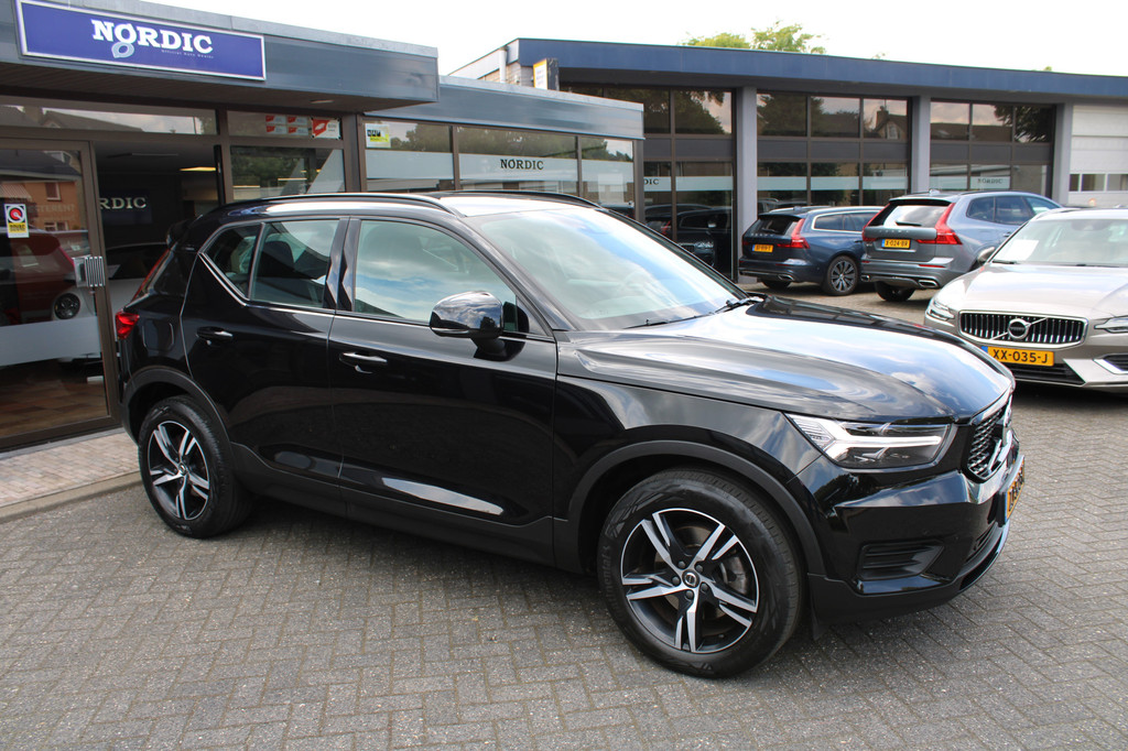 Volvo XC40 (ZJ525K) met abonnement