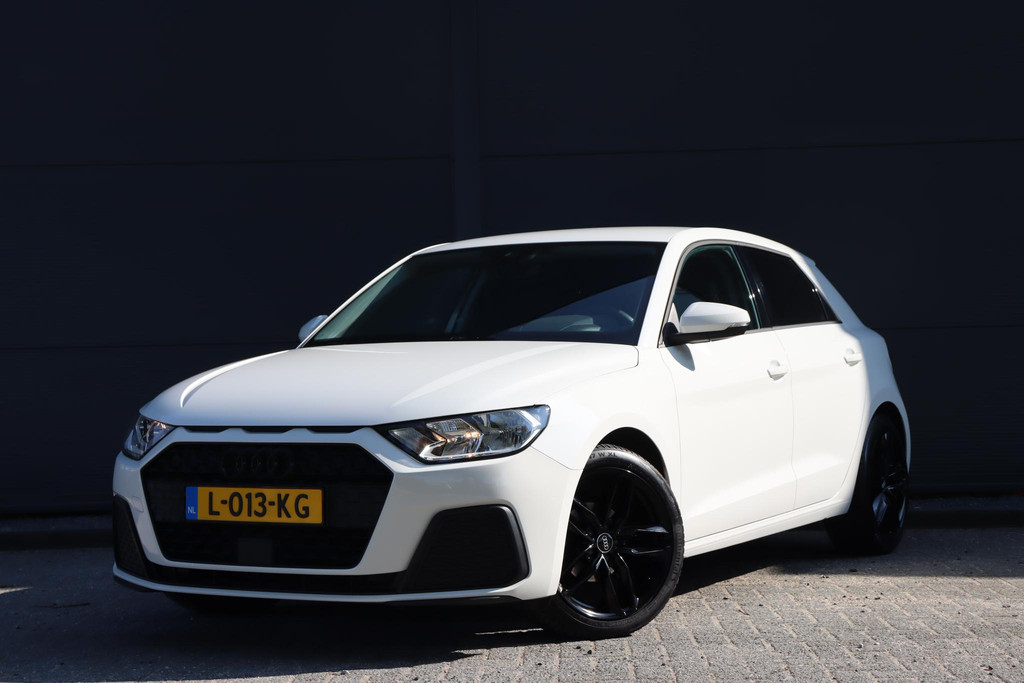 Audi A1 (L013KG) met abonnement