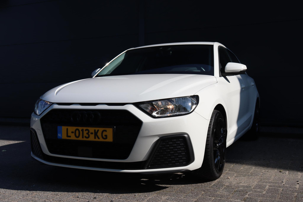 Audi A1 (L013KG) met abonnement