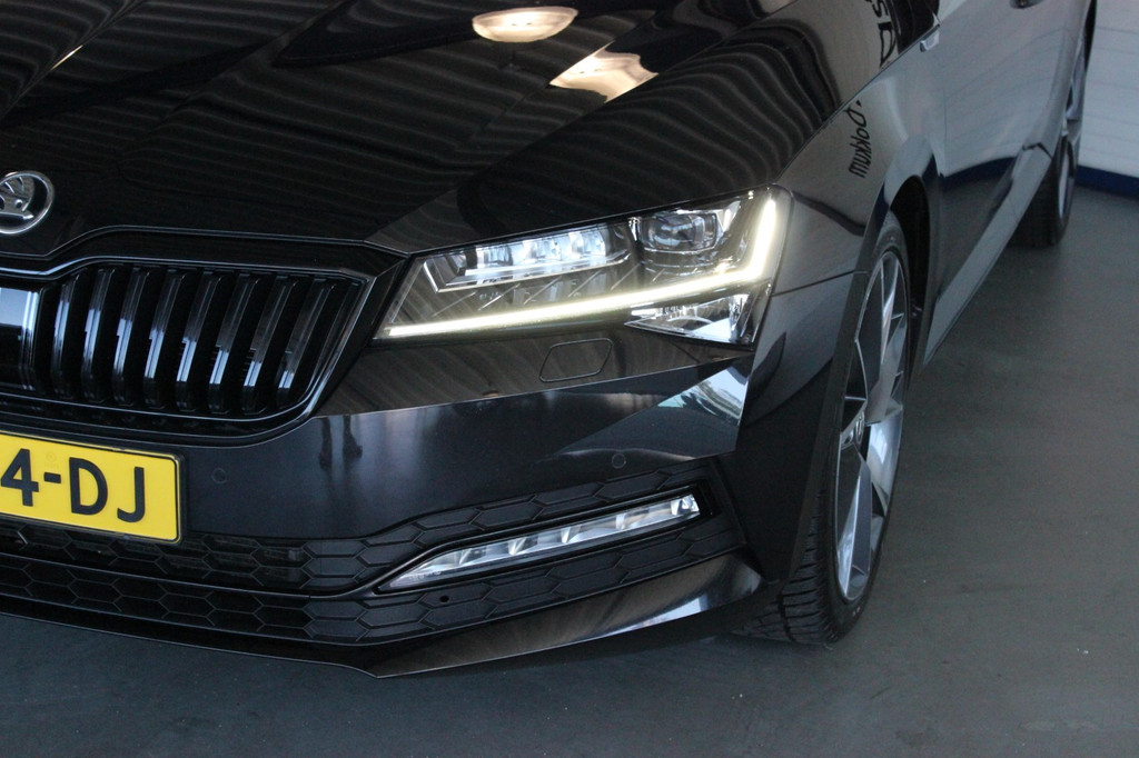 ŠKODA Superb (K754DJ) met abonnement