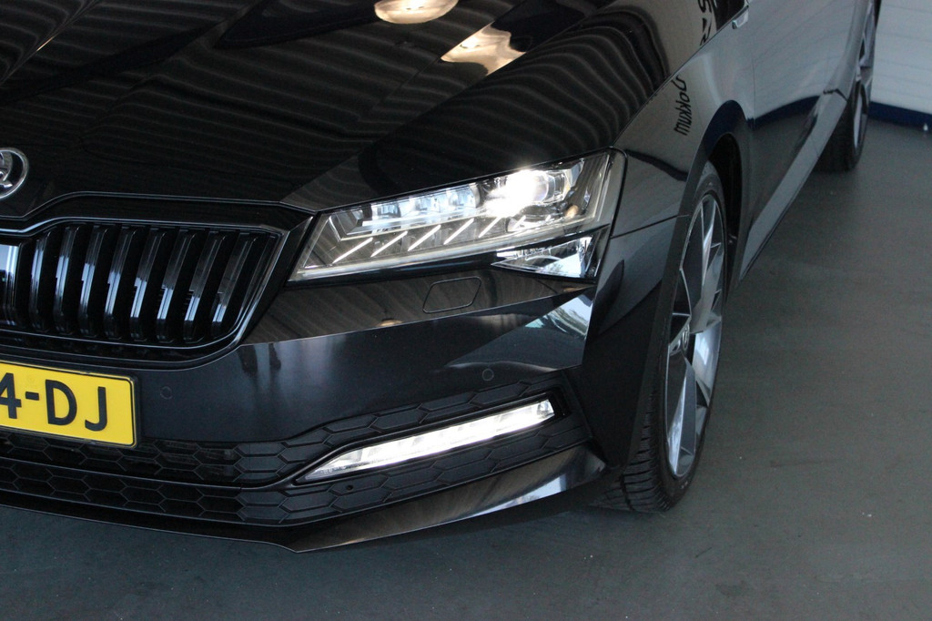 ŠKODA Superb (K754DJ) met abonnement