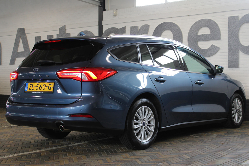 Ford FOCUS Wagon (ZL560G) met abonnement