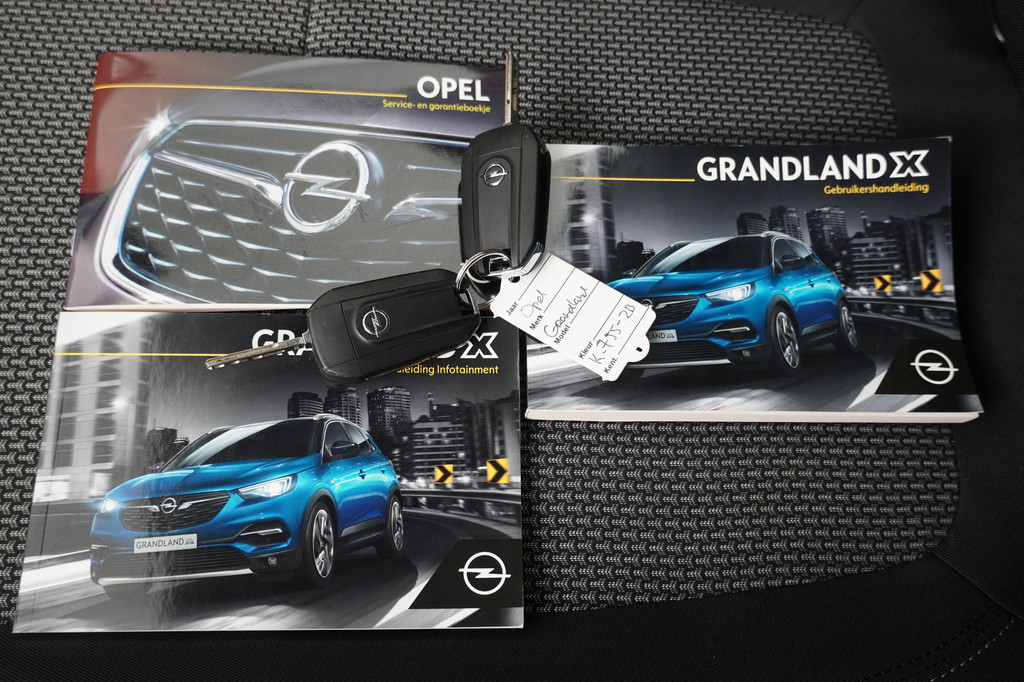 Opel Grandland X (K755ZB) met abonnement