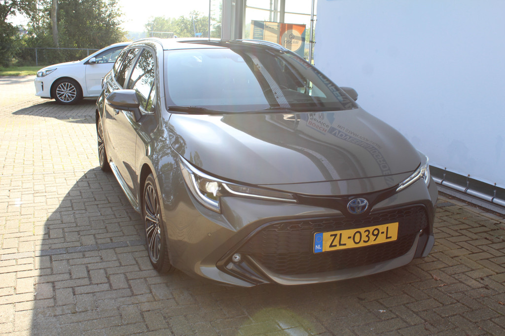 Toyota Corolla Touring Sports (ZL039L) met abonnement