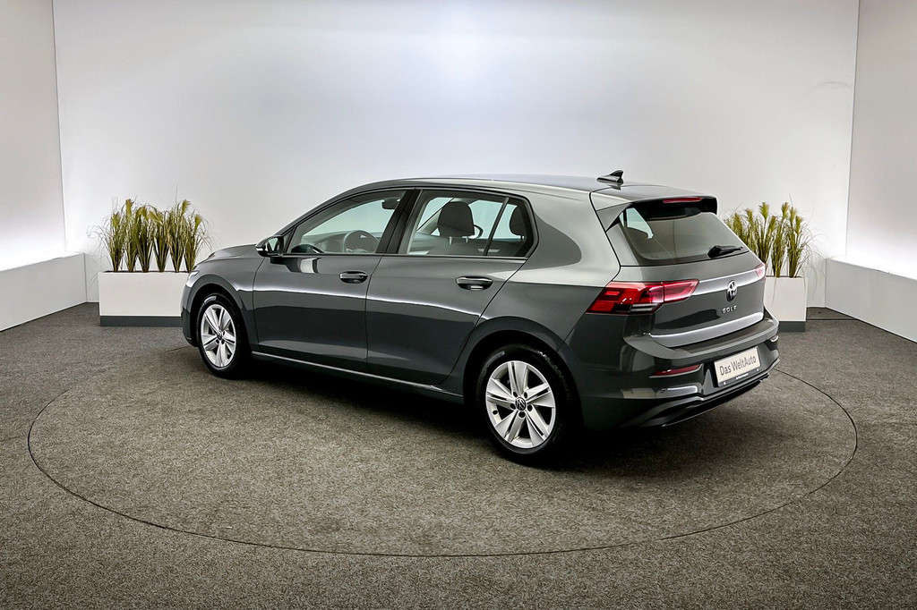 Volkswagen Golf (R681LV) met abonnement