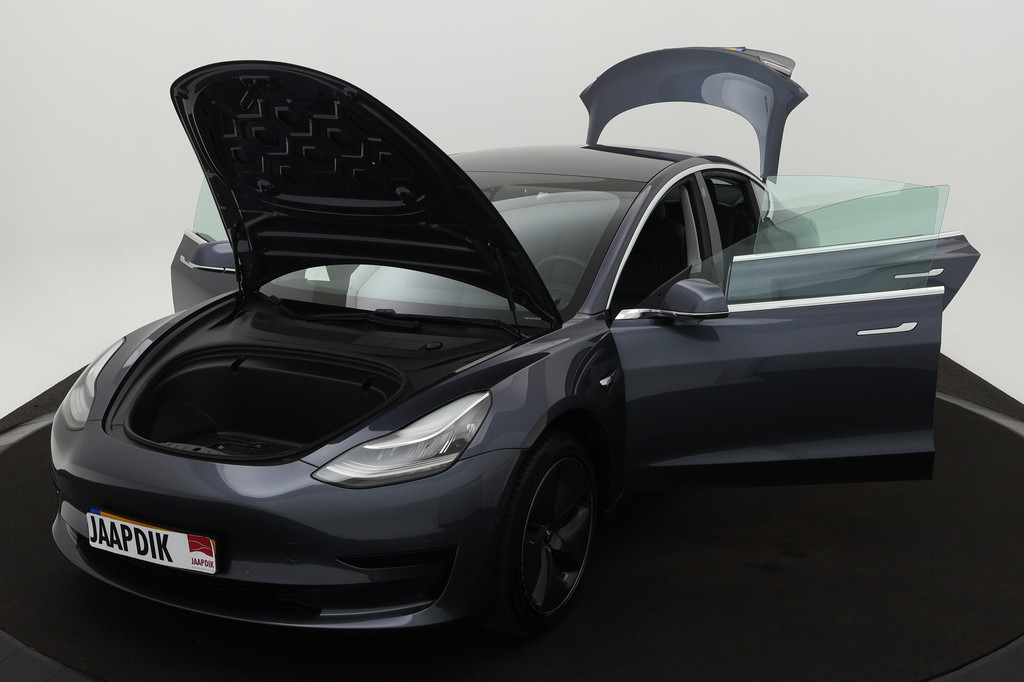 Tesla Model 3 (H399LS) met abonnement