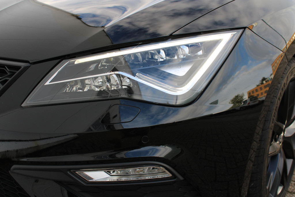 Seat León ST (J574GB) met abonnement