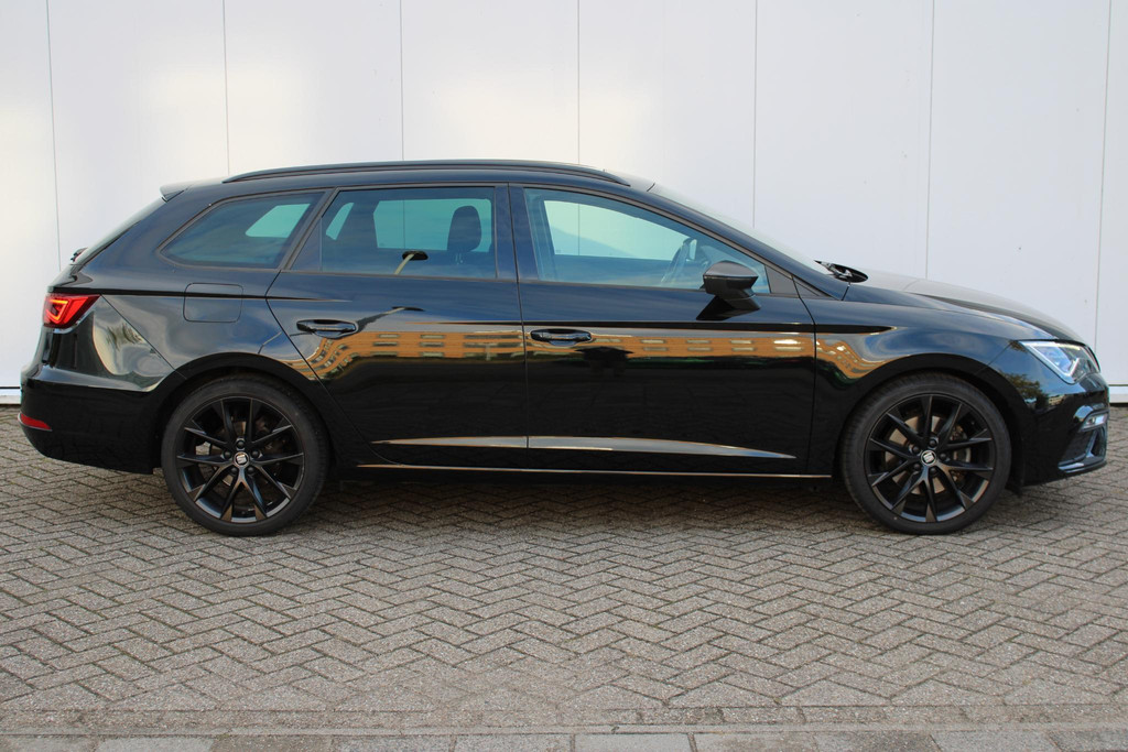 Seat León ST (J574GB) met abonnement