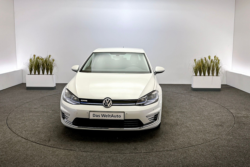 Volkswagen e-Golf (H885SJ) met abonnement