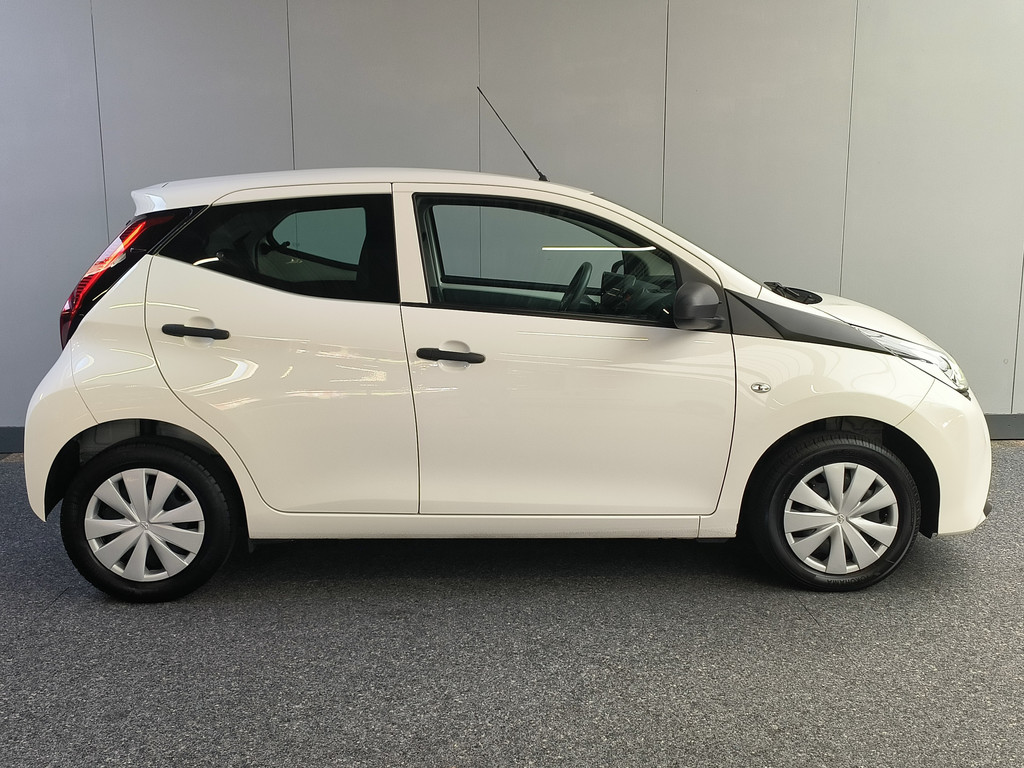 Toyota Aygo (K192HF) met abonnement