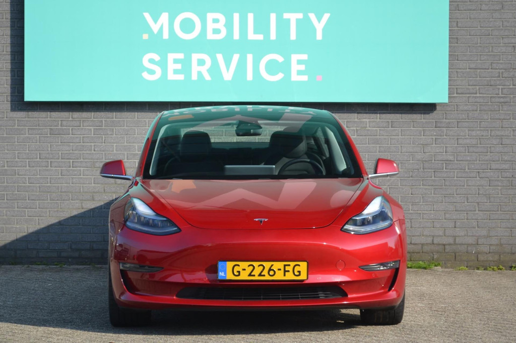 Tesla Model 3 AWD (G226FG) met abonnement