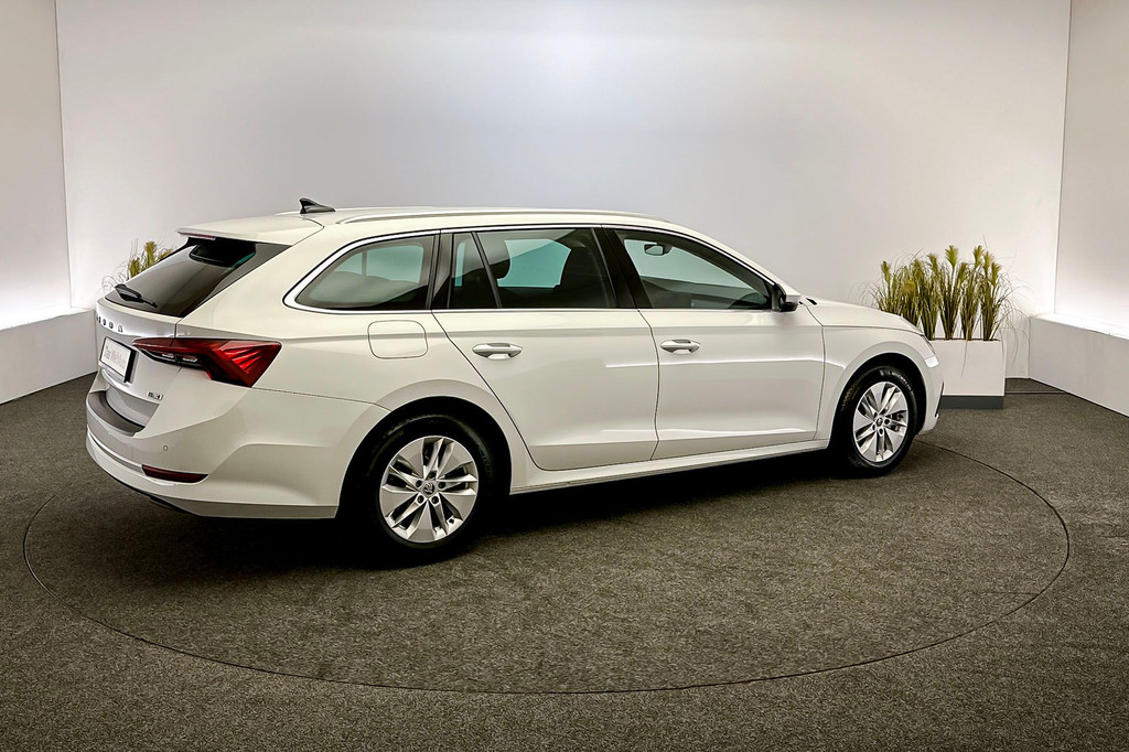 ŠKODA Octavia (S627TK) met abonnement