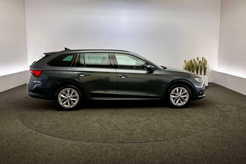 ŠKODA Octavia (R214PP) met abonnement