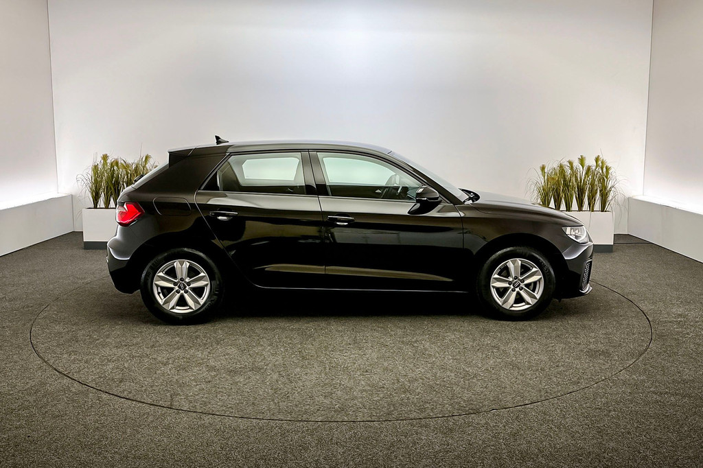 Audi A1 (G207NN) met abonnement