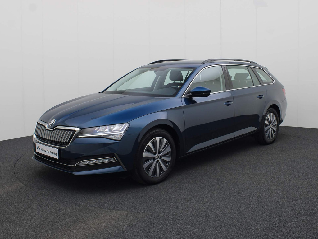 ŠKODA Superb (GLJ11P) met abonnement