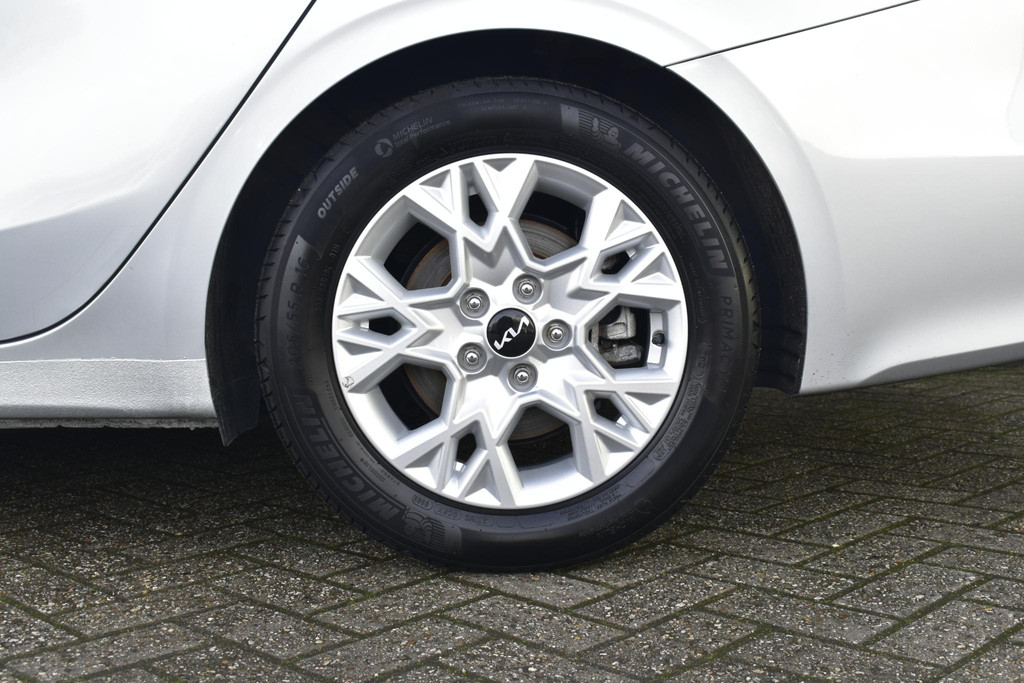 Kia Ceed Sportswagon (P656SX) met abonnement