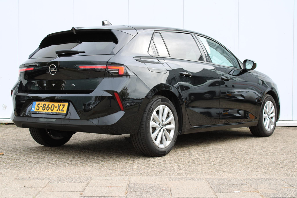 Opel Astra (S860XZ) met abonnement