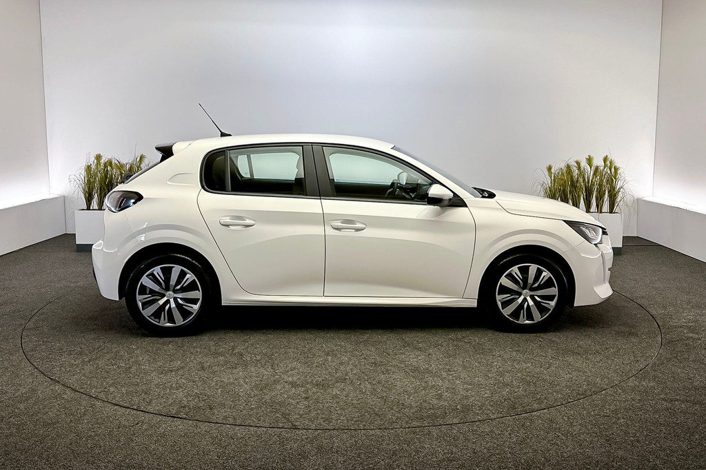 Peugeot 208 (J995BD) met abonnement