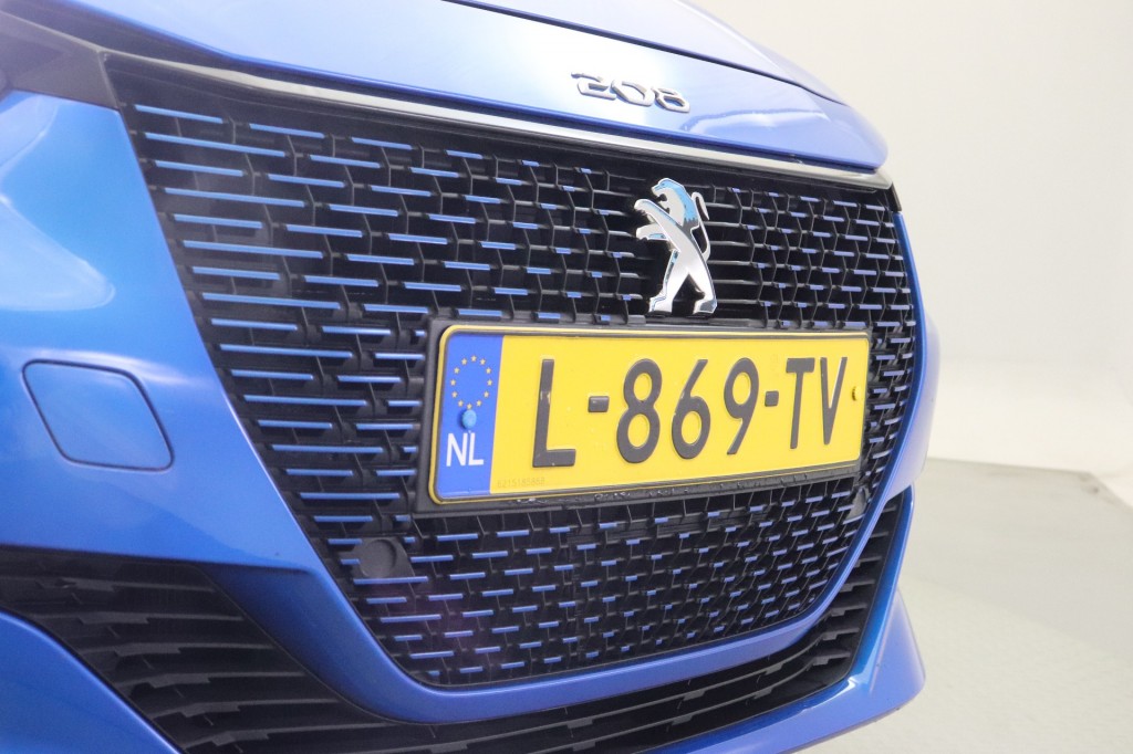 Peugeot e-208 (L869TV) met abonnement