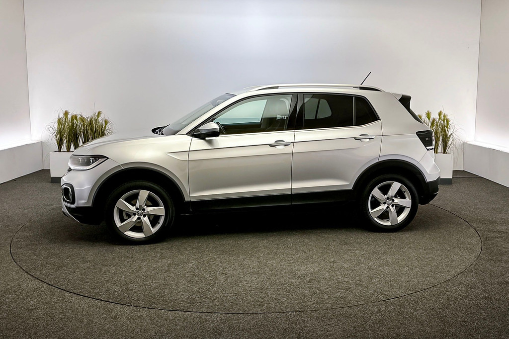 Volkswagen T-Cross (H095XV) met abonnement