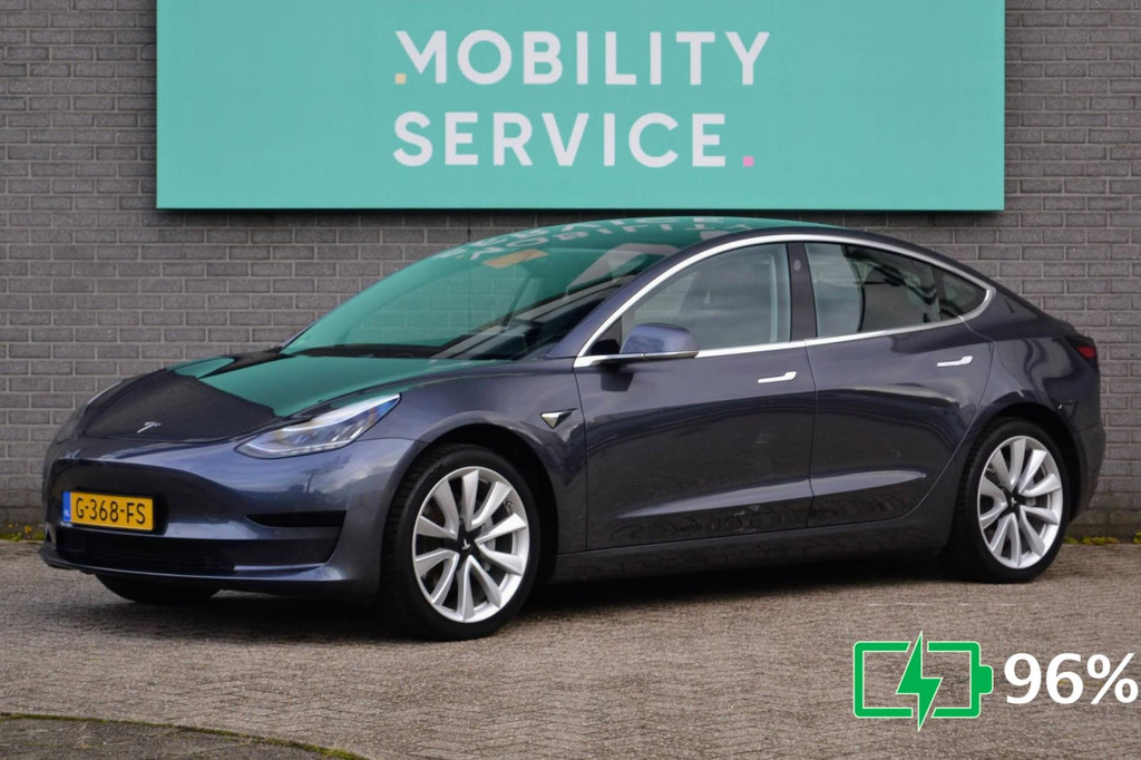 Tesla Model 3 (G368FS) met abonnement