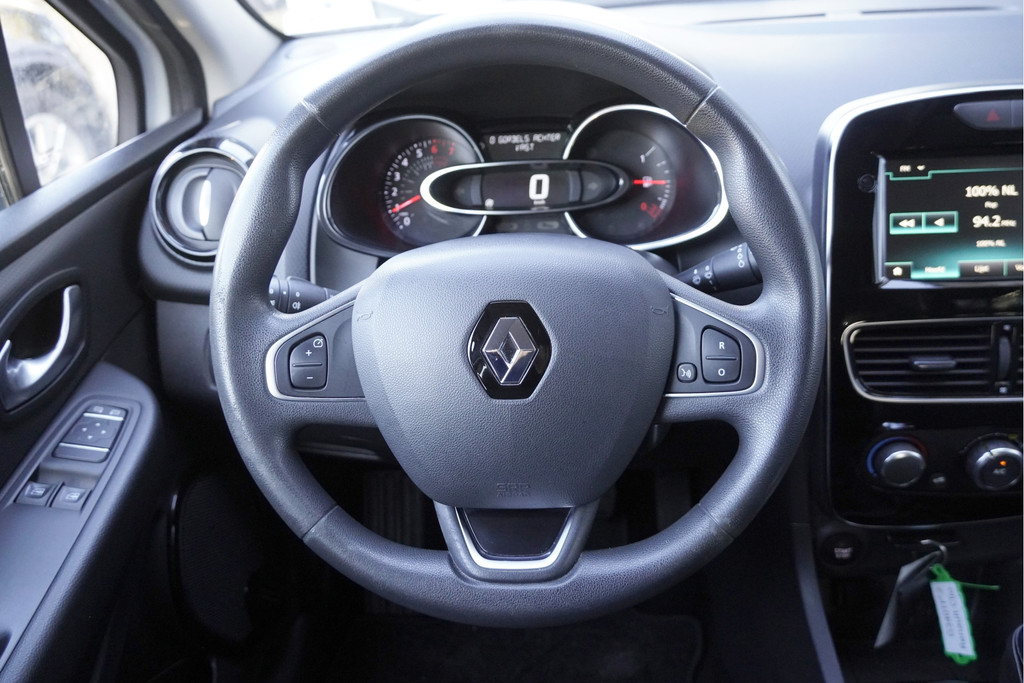 Renault Clio (G340TF) met abonnement