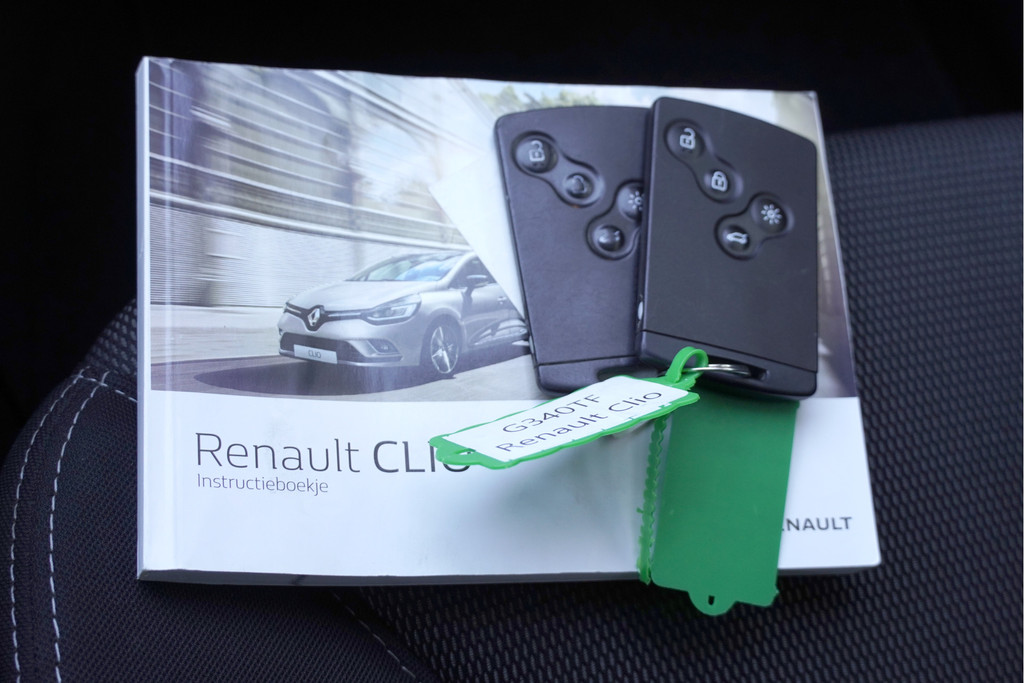 Renault Clio (G340TF) met abonnement