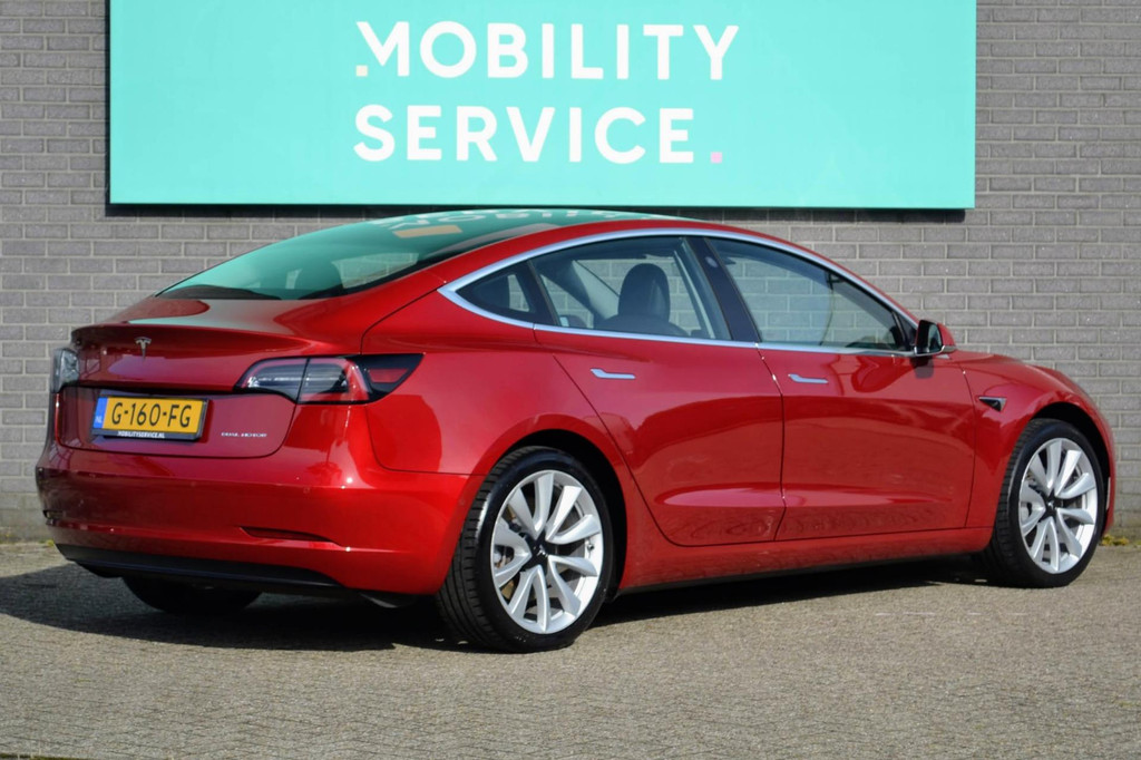 Tesla Model 3 AWD (G160FG) met abonnement