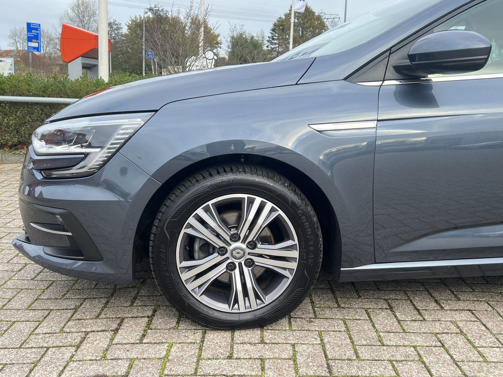 Renault MEGANE Estate (N549TF) met abonnement