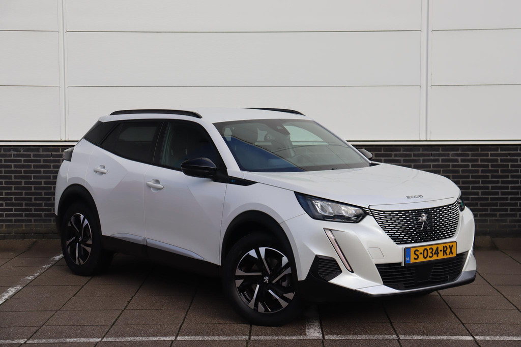 Peugeot e-2008 (S034RX) met abonnement