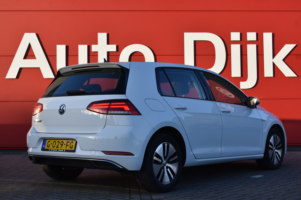 Volkswagen e-Golf (G029FG) met abonnement