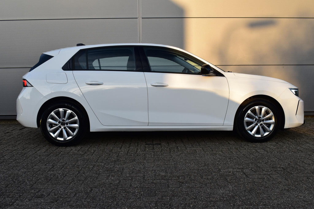 Opel Astra (S864XZ) met abonnement