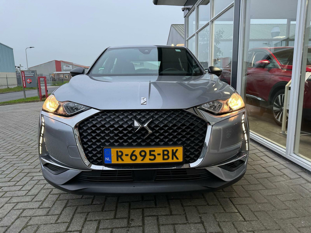 DS DS 3 (R695BK) met abonnement